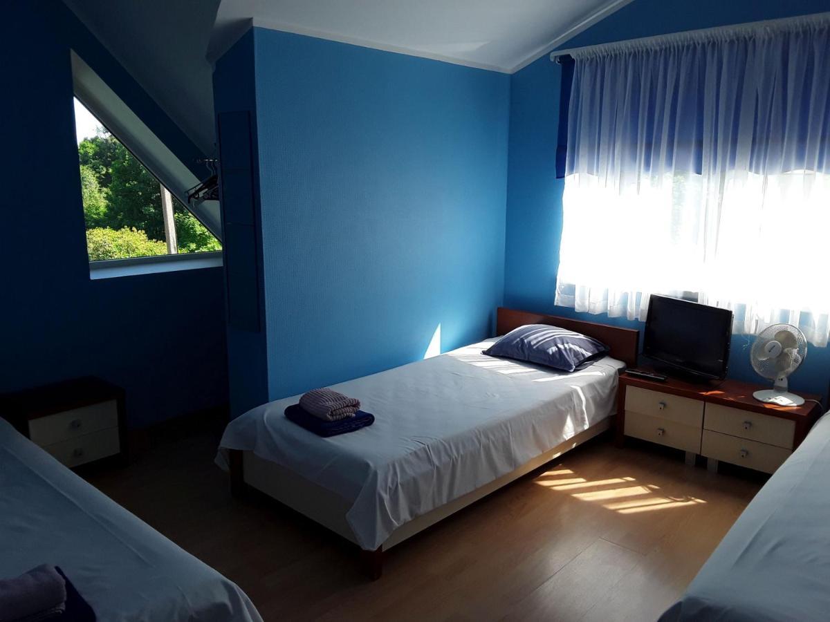 Willipu Guesthouse Alatskivi Exterior photo