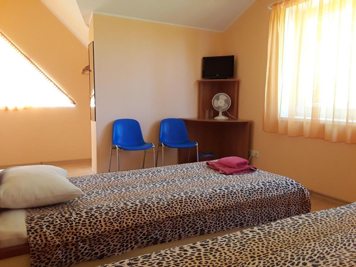 Willipu Guesthouse Alatskivi Exterior photo